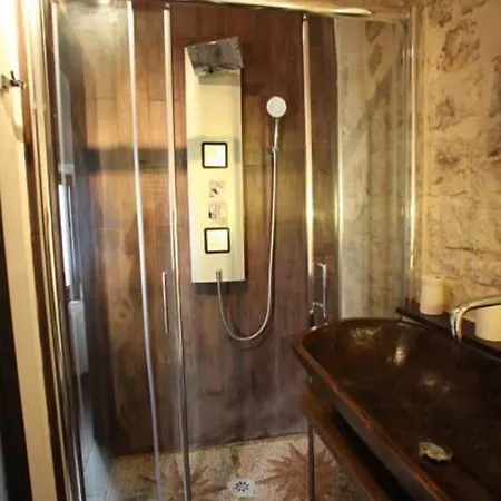 Rifugio Degli Svevi Bed & Breakfast