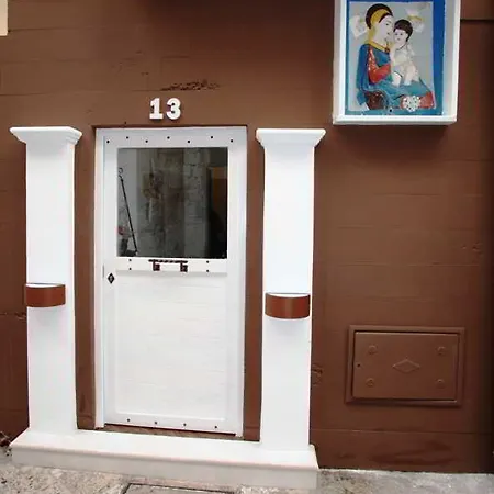 Rifugio Degli Svevi Bed & Breakfast Bari