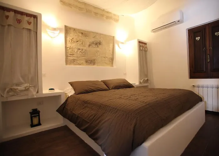 Rifugio Degli Svevi Bed and Breakfast 3*