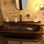 Rifugio Degli Svevi לינה וארוחת בוקר 3*