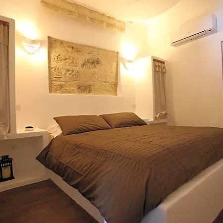 Rifugio Degli Svevi Bed and Breakfast Μπάρι
