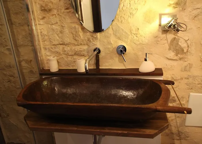 Rifugio Degli Svevi Bed & Breakfast 3*